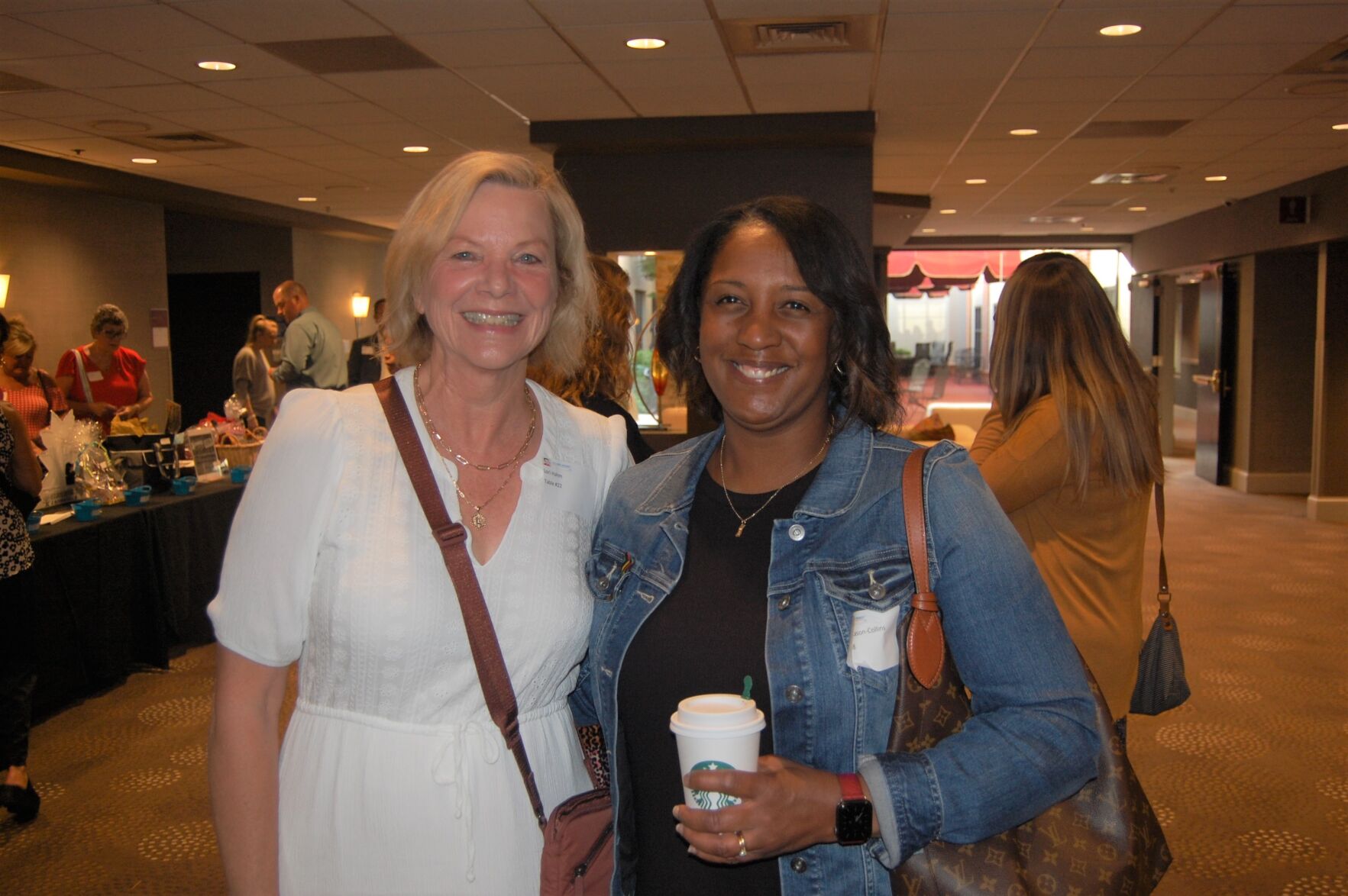Lori Hahm, Regina Cason-Collins